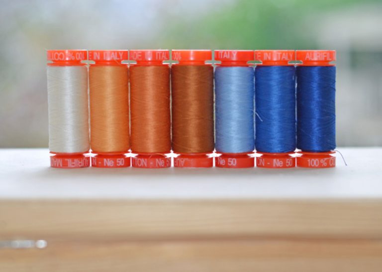 DENIM & DAISIES EXCLUSIVE: AURIFIL THREAD BOX | Fresh Figs
